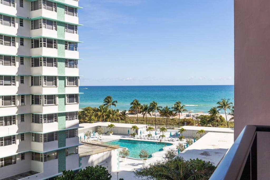3 Bedroom Apt Ocean-Front Resort The Alexander Miami Beach Exterior photo